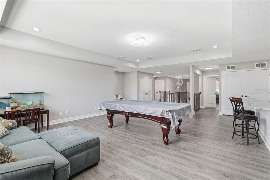 En Venta: $975,000 (7 camas, 4 baños, 5518 Pies cuadrados)