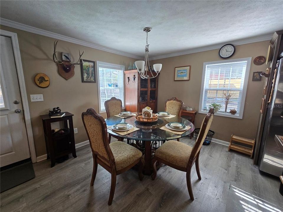 En Venta: $250,000 (2 camas, 2 baños, 1170 Pies cuadrados)