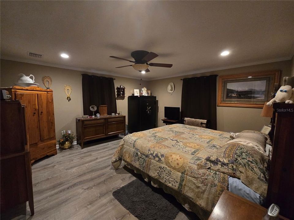 En Venta: $250,000 (2 camas, 2 baños, 1170 Pies cuadrados)