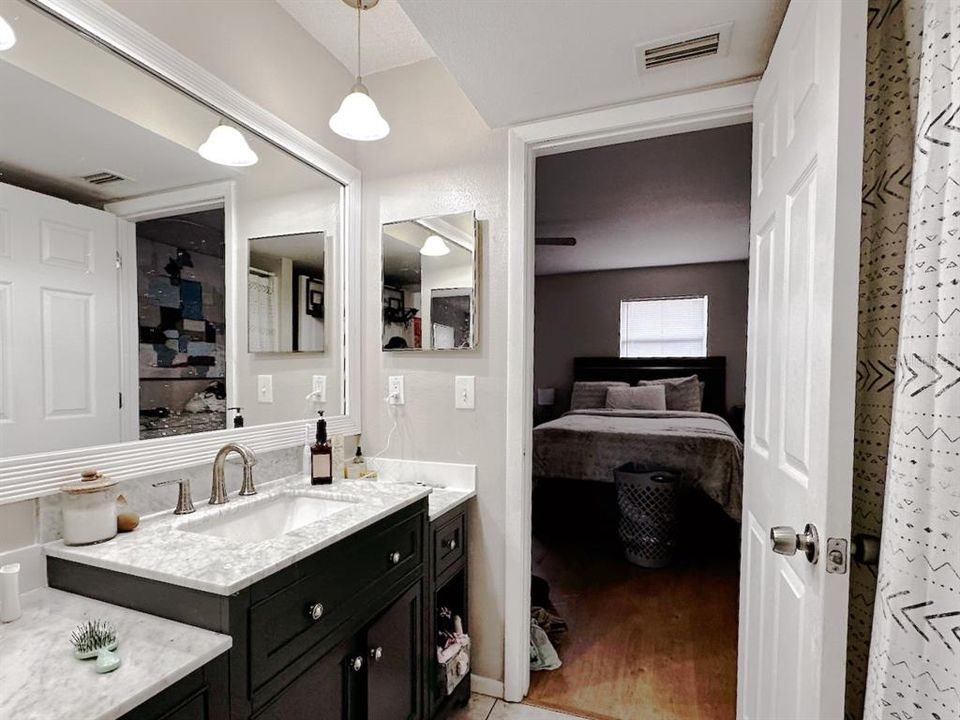 For Sale: $810,000 (6 beds, 0 baths, 3468 Square Feet)