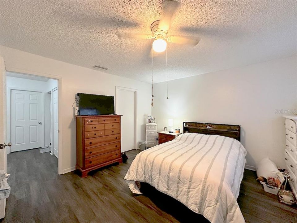 For Sale: $810,000 (6 beds, 0 baths, 3468 Square Feet)