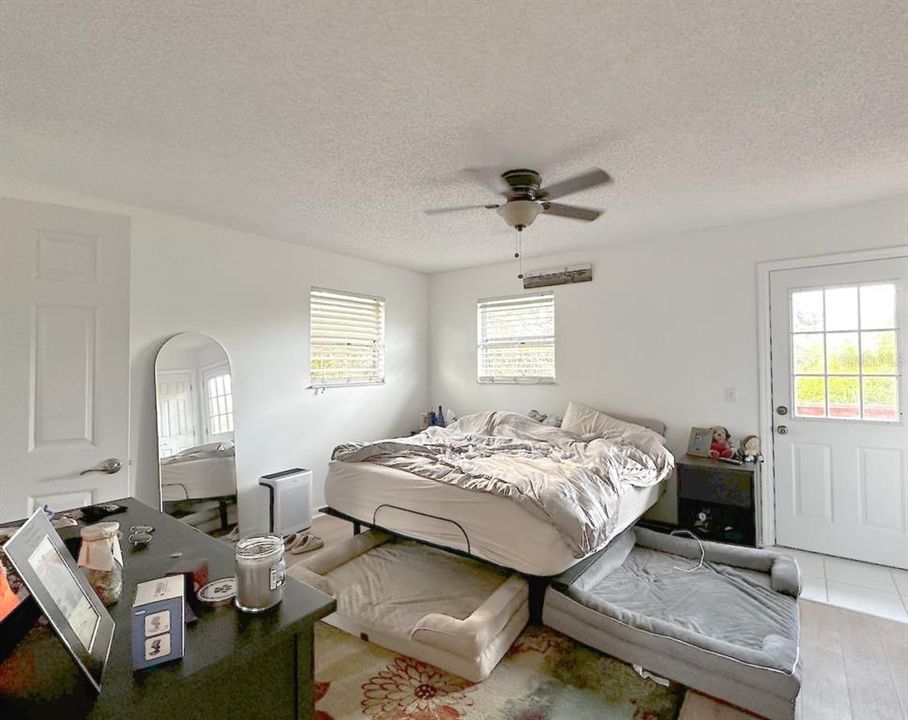 For Sale: $810,000 (6 beds, 0 baths, 3468 Square Feet)