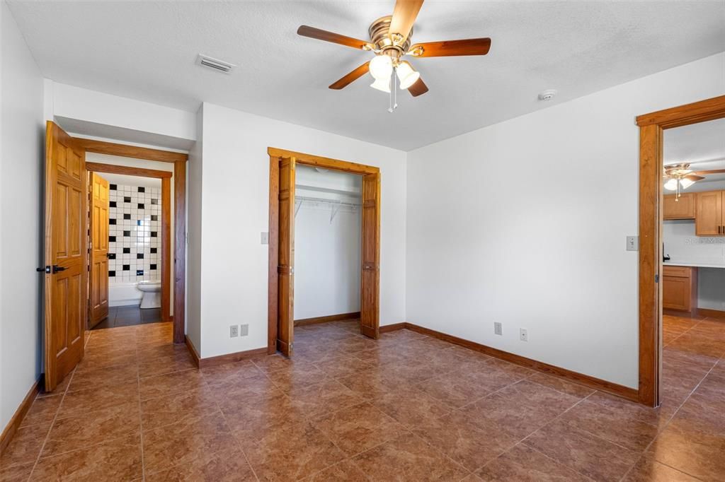 For Sale: $1,780,000 (6 beds, 5 baths, 4227 Square Feet)