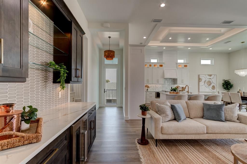 En Venta: $1,306,000 (4 camas, 4 baños, 2527 Pies cuadrados)