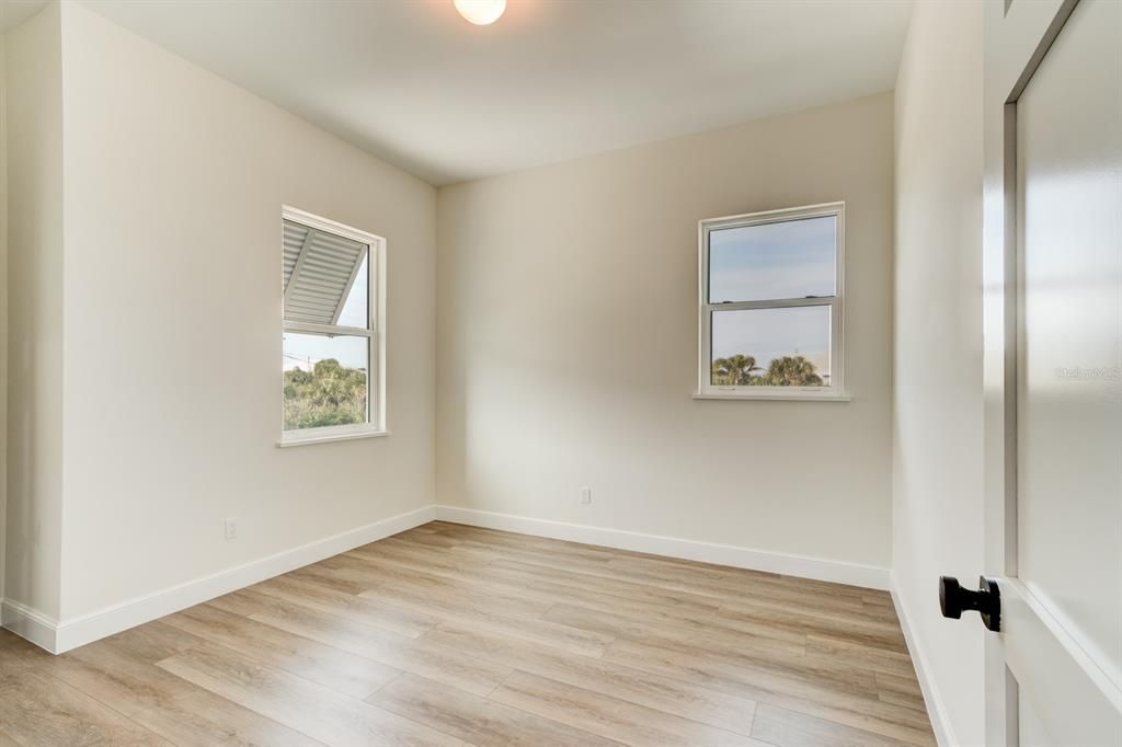 En Venta: $1,306,000 (4 camas, 4 baños, 2527 Pies cuadrados)