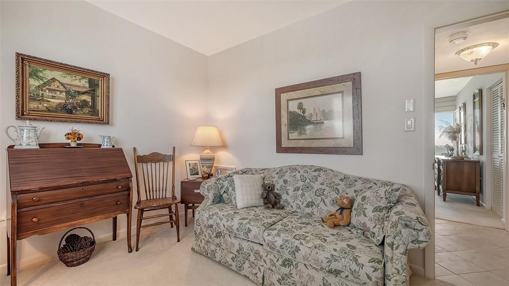 Activo con contrato: $599,000 (2 camas, 2 baños, 882 Pies cuadrados)