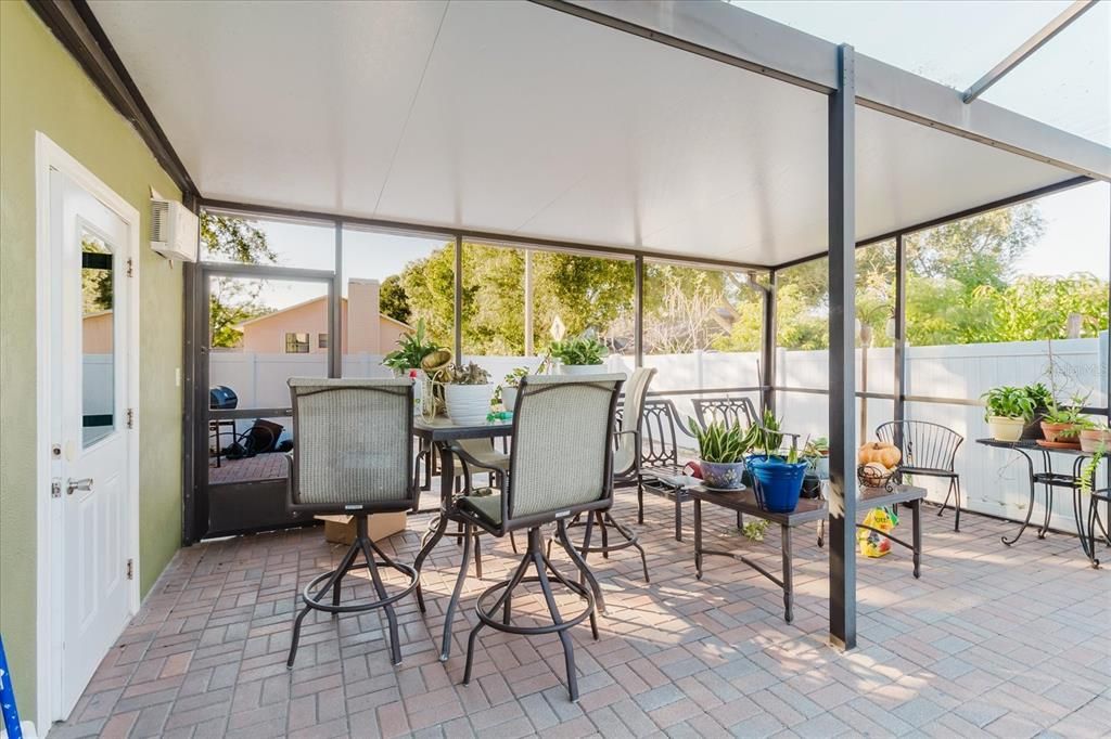 Active With Contract: $689,000 (5 beds, 3 baths, 3729 Square Feet)