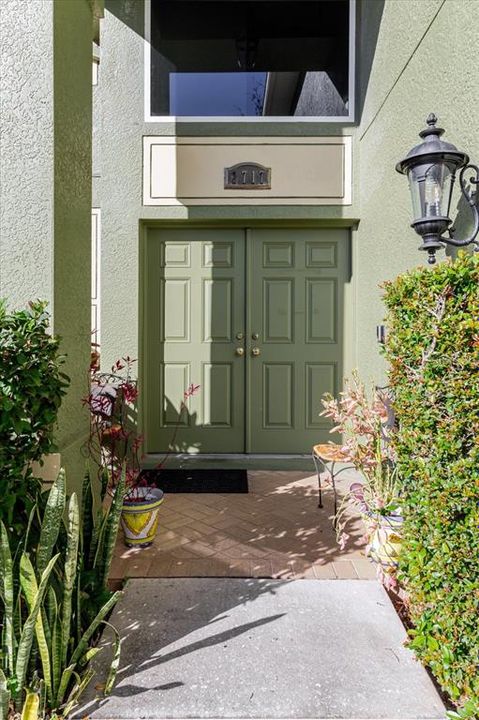 Active With Contract: $689,000 (5 beds, 3 baths, 3729 Square Feet)