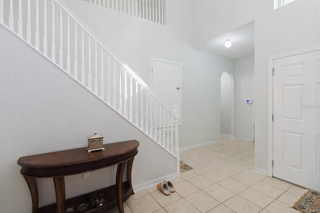 Active With Contract: $689,000 (5 beds, 3 baths, 3729 Square Feet)