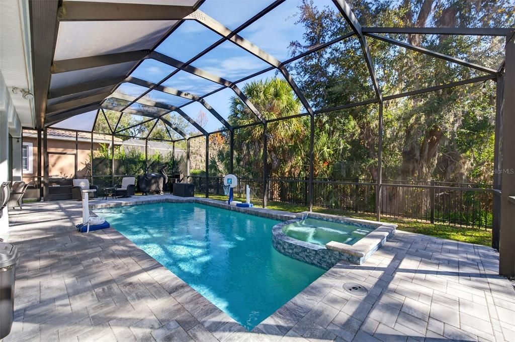 For Sale: $1,200,000 (5 beds, 3 baths, 3661 Square Feet)