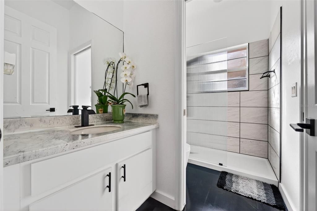 For Sale: $1,200,000 (5 beds, 3 baths, 3661 Square Feet)