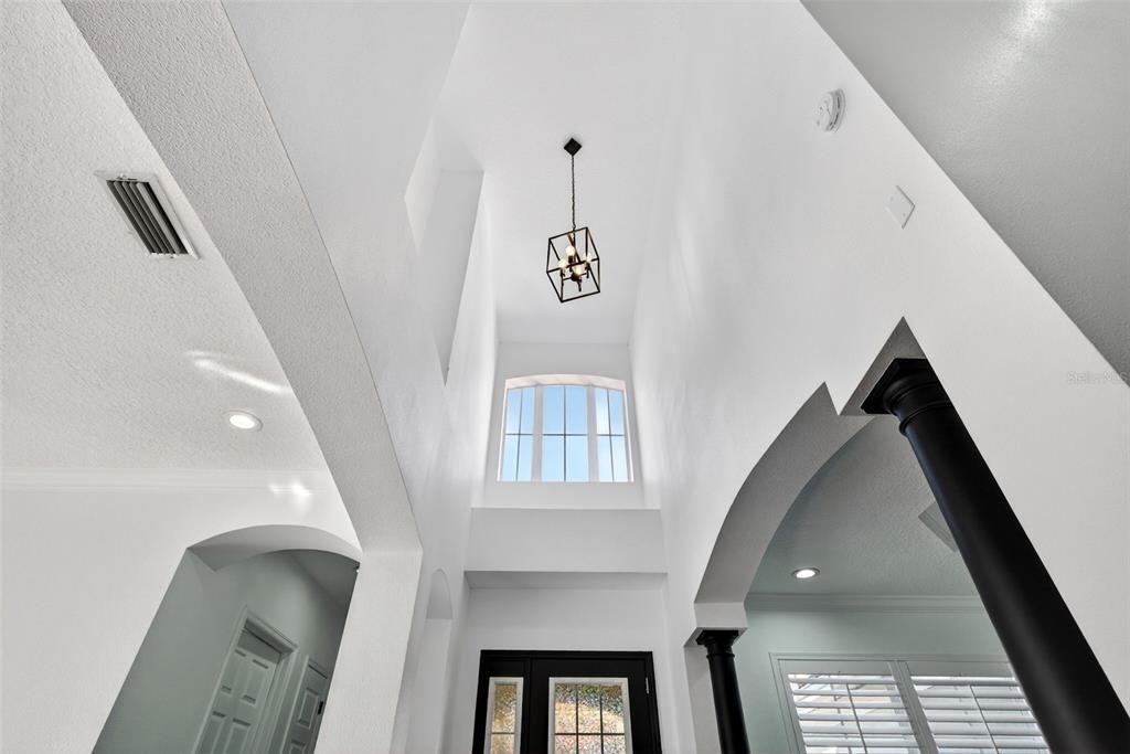 For Sale: $1,200,000 (5 beds, 3 baths, 3661 Square Feet)