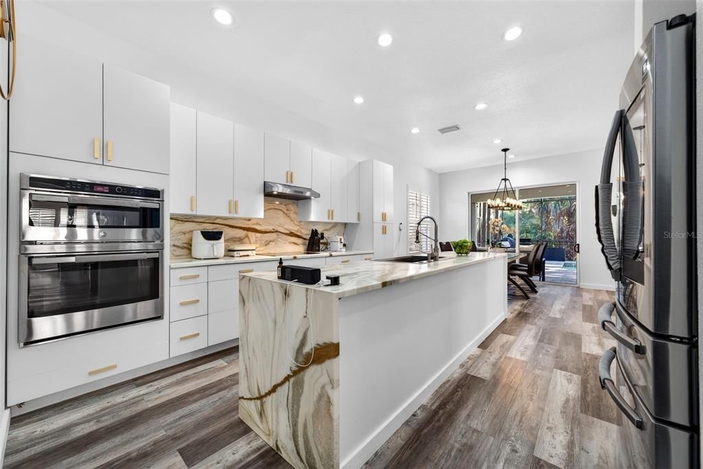 For Sale: $1,200,000 (5 beds, 3 baths, 3661 Square Feet)
