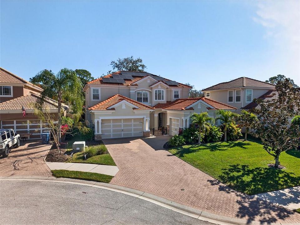 For Sale: $1,200,000 (5 beds, 3 baths, 3661 Square Feet)