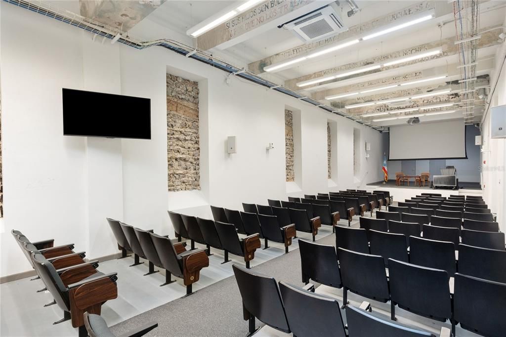 На продажу: $6,500,000 (0 спален, 0 ванн, 21899 Квадратных фут)