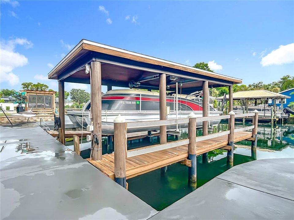En Venta: $1,339,000 (4 camas, 3 baños, 2849 Pies cuadrados)