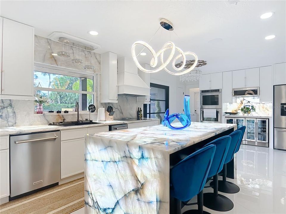 En Venta: $1,339,000 (4 camas, 3 baños, 2849 Pies cuadrados)