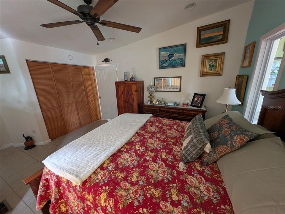En Venta: $175,000 (1 camas, 1 baños, 1942 Pies cuadrados)