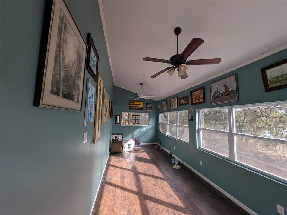 En Venta: $175,000 (1 camas, 1 baños, 1942 Pies cuadrados)