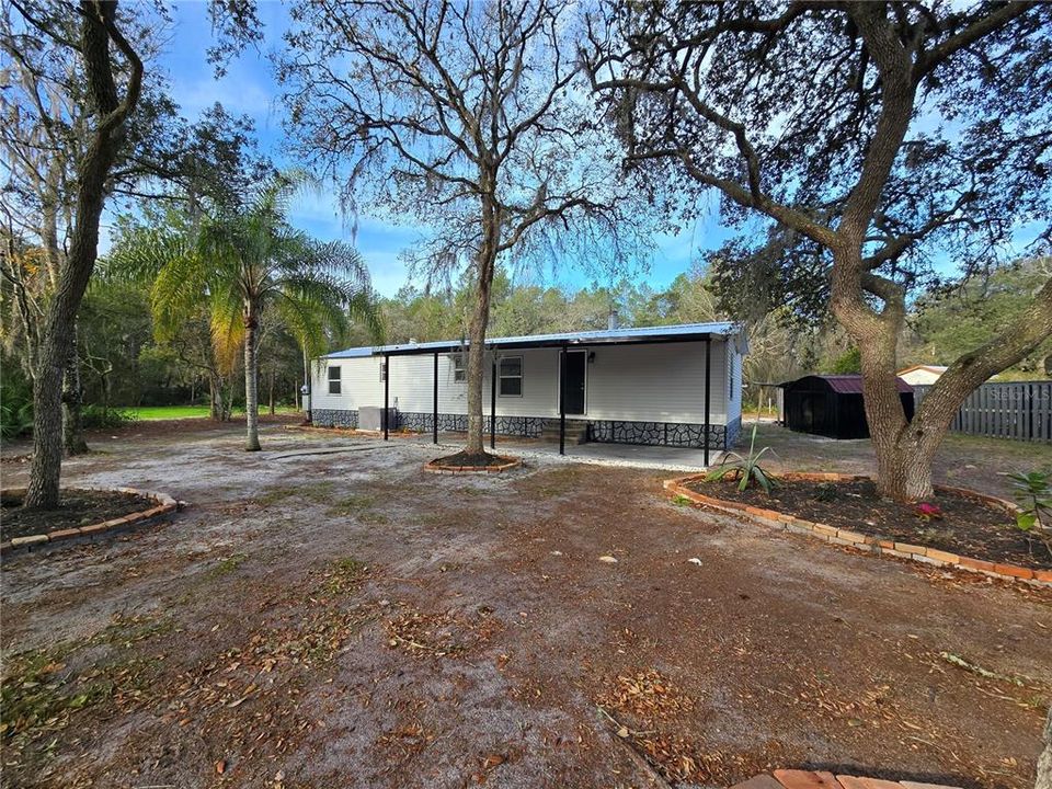 En Venta: $215,000 (3 camas, 2 baños, 1144 Pies cuadrados)