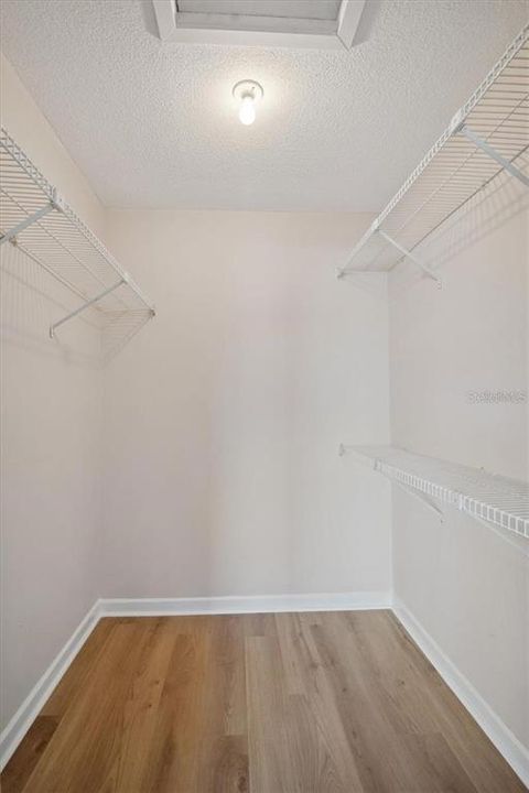 En Venta: $219,900 (2 camas, 1 baños, 1127 Pies cuadrados)