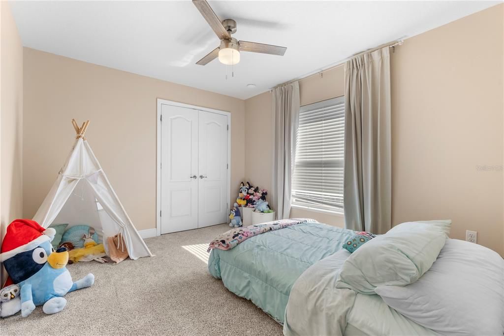For Sale: $359,000 (4 beds, 2 baths, 1962 Square Feet)