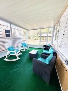 For Sale: $174,900 (2 beds, 1 baths, 728 Square Feet)