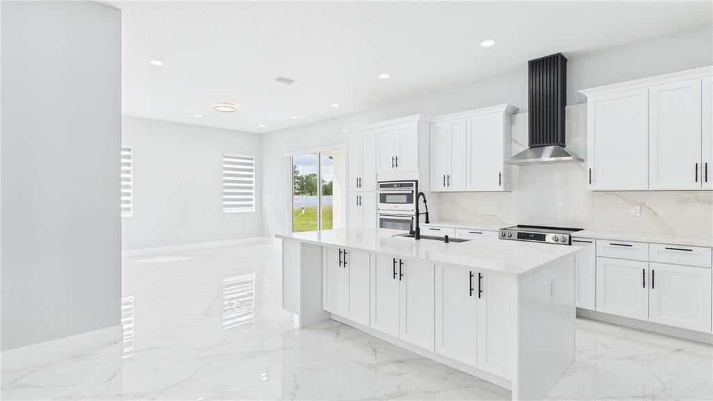 For Sale: $850,000 (4 beds, 3 baths, 2363 Square Feet)