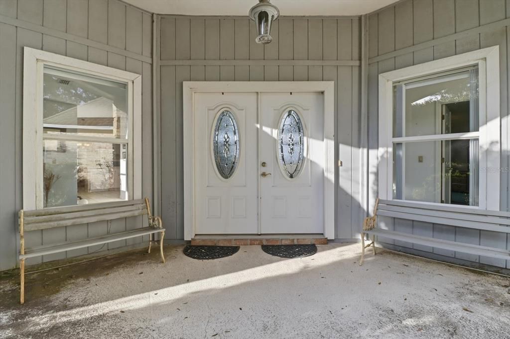Active With Contract: $399,000 (3 beds, 2 baths, 2297 Square Feet)