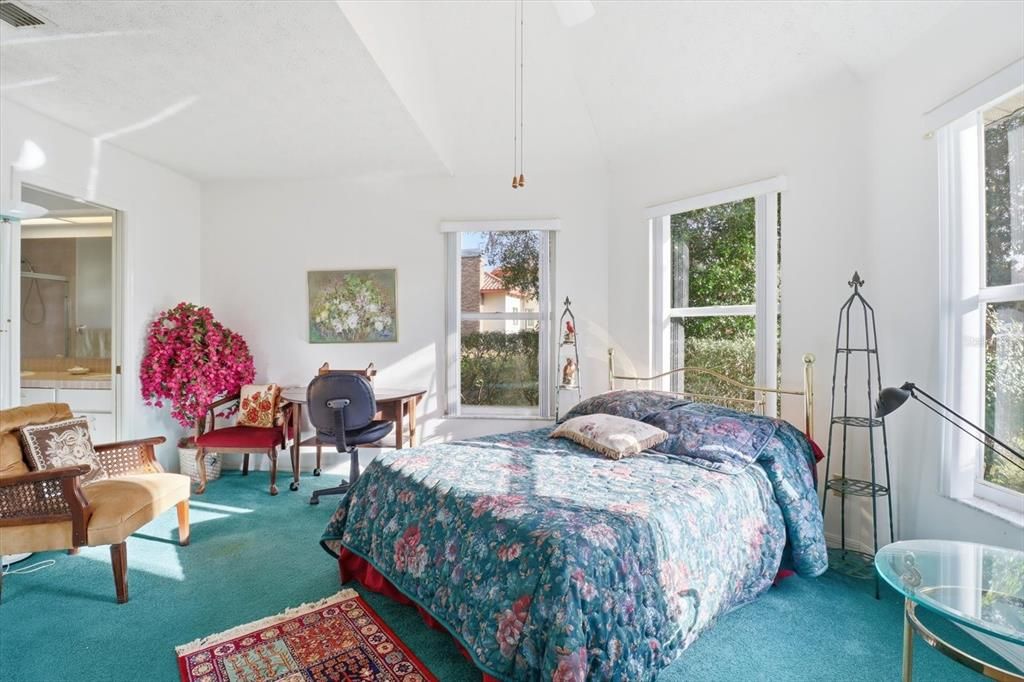 Active With Contract: $399,000 (3 beds, 2 baths, 2297 Square Feet)