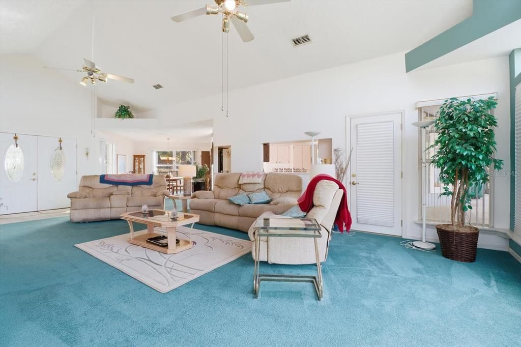 Active With Contract: $399,000 (3 beds, 2 baths, 2297 Square Feet)