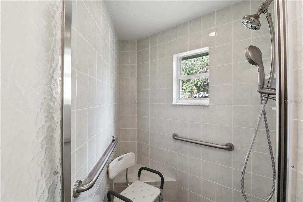 Active With Contract: $399,000 (3 beds, 2 baths, 2297 Square Feet)