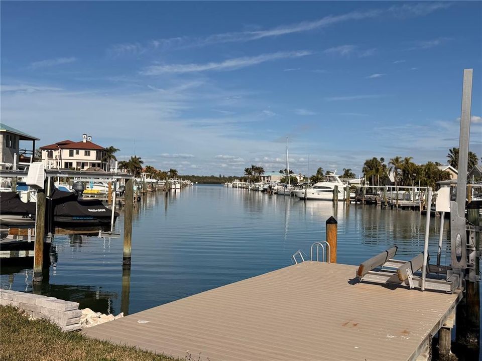 En Venta: $599,000 (0.10 acres)