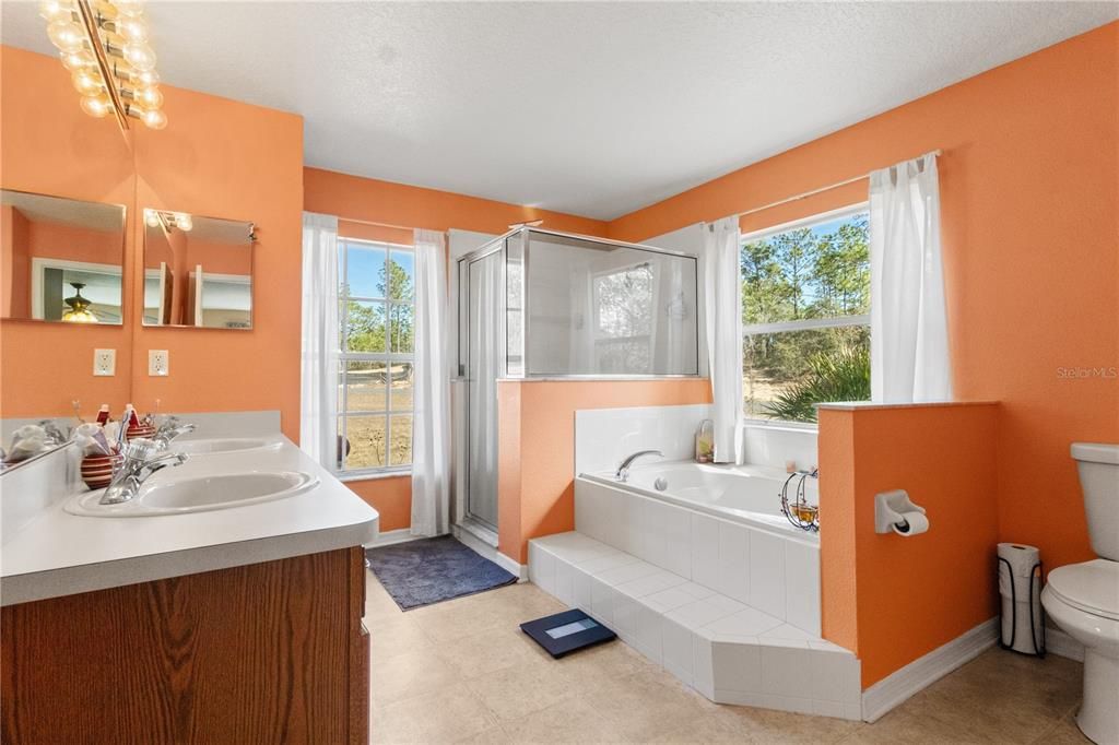 Active With Contract: $369,900 (4 beds, 2 baths, 2236 Square Feet)