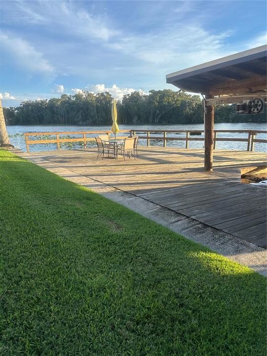 En Venta: $239,000 (2 camas, 2 baños, 1102 Pies cuadrados)