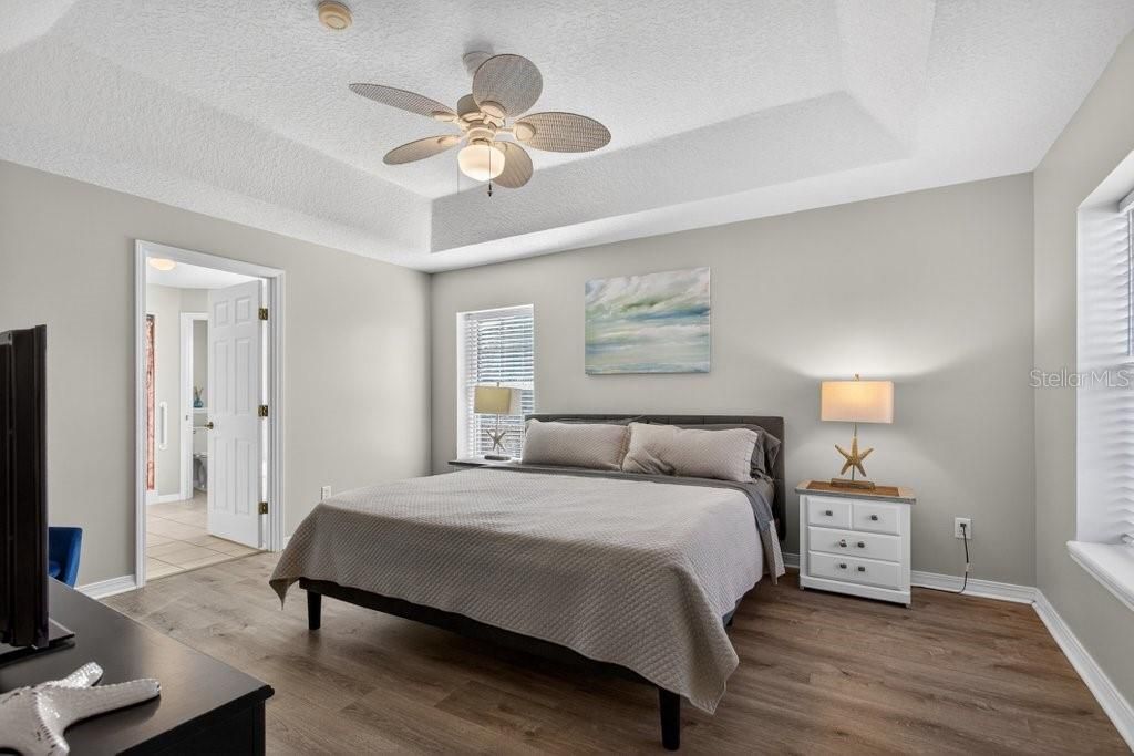 For Sale: $730,000 (3 beds, 2 baths, 1760 Square Feet)