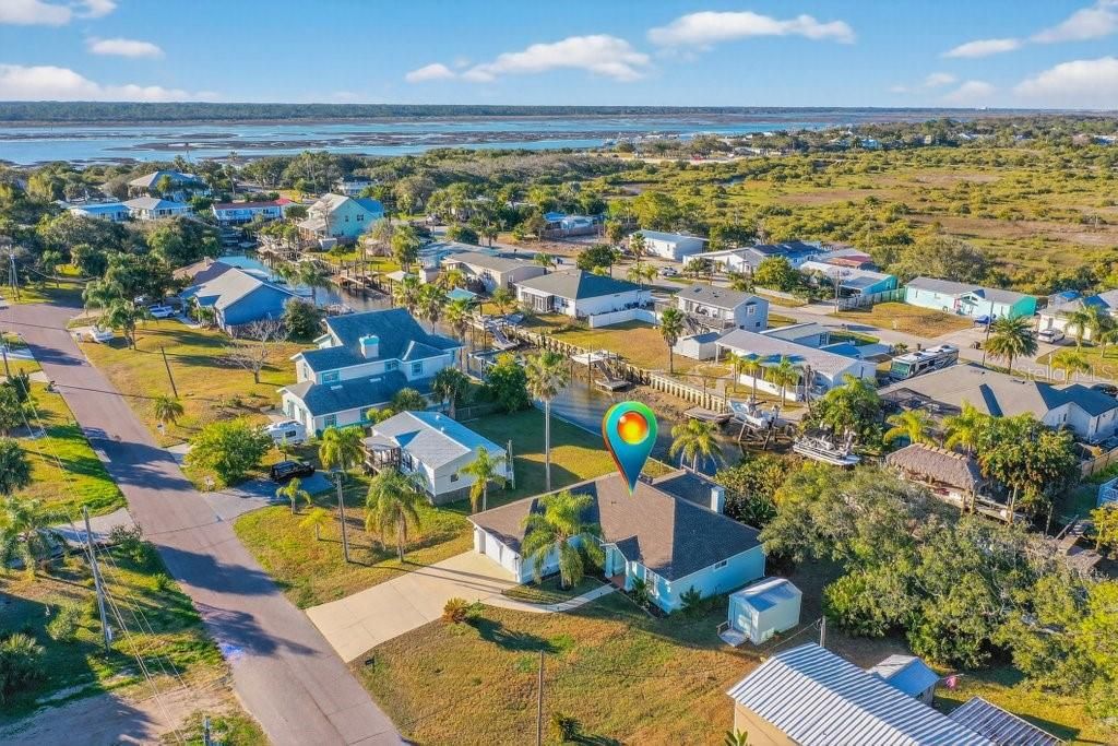 For Sale: $730,000 (3 beds, 2 baths, 1760 Square Feet)