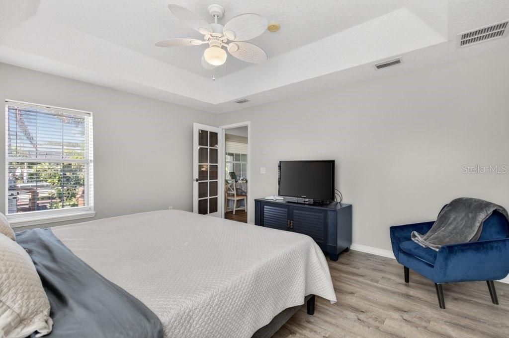 For Sale: $730,000 (3 beds, 2 baths, 1760 Square Feet)