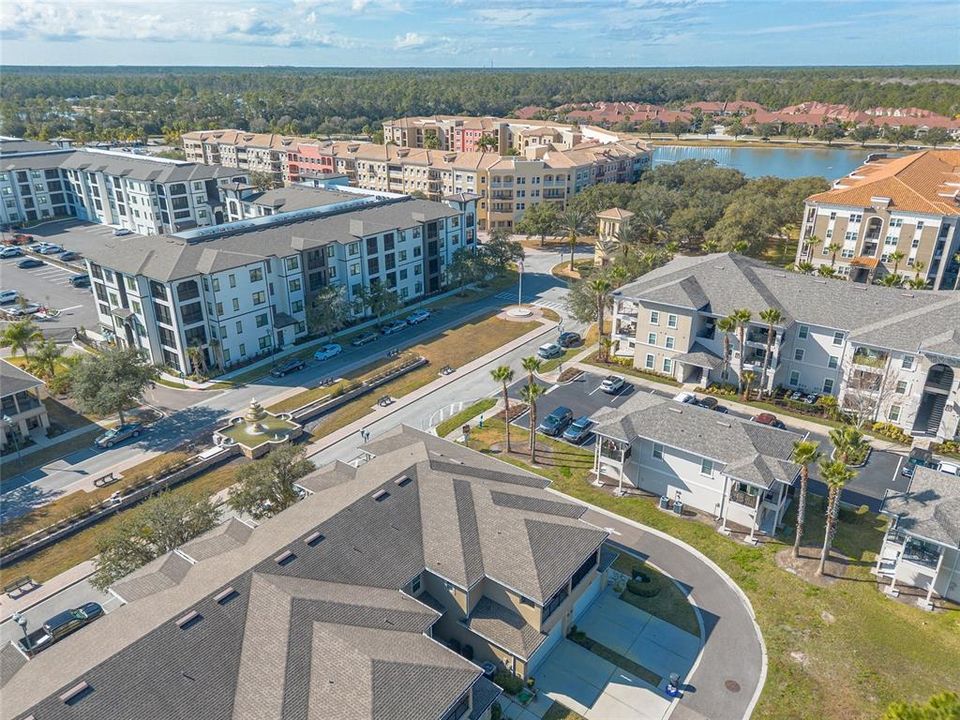 Под контрактом: $424,900 (4 спален, 3 ванн, 2372 Квадратных фут)