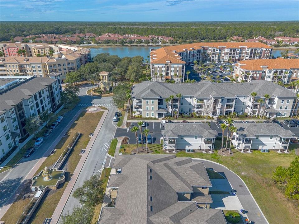 Под контрактом: $424,900 (4 спален, 3 ванн, 2372 Квадратных фут)
