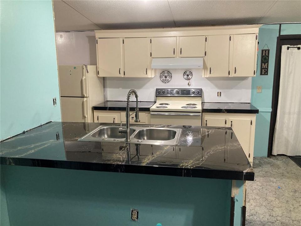 En Venta: $124,400 (2 camas, 2 baños, 960 Pies cuadrados)