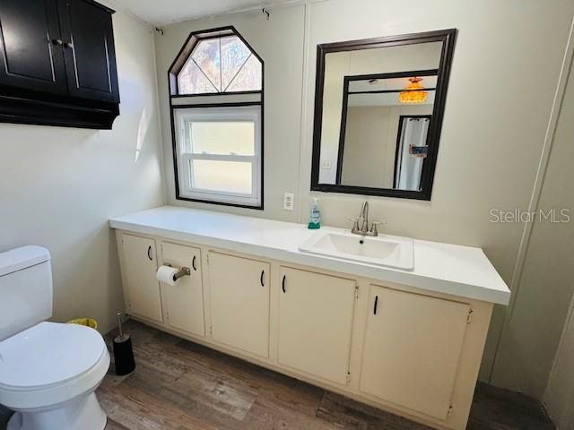 En Venta: $124,400 (2 camas, 2 baños, 960 Pies cuadrados)