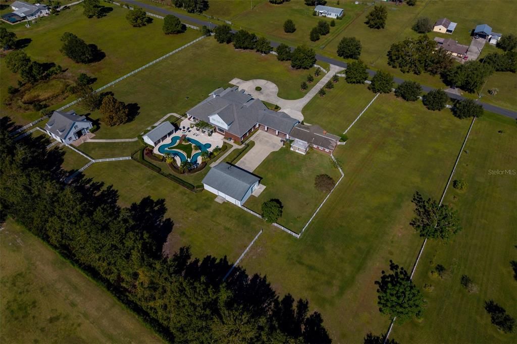 For Sale: $3,499,000 (10 beds, 7 baths, 9881 Square Feet)