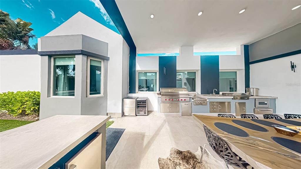 En Venta: $4,999,000 (4 camas, 6 baños, 4706 Pies cuadrados)