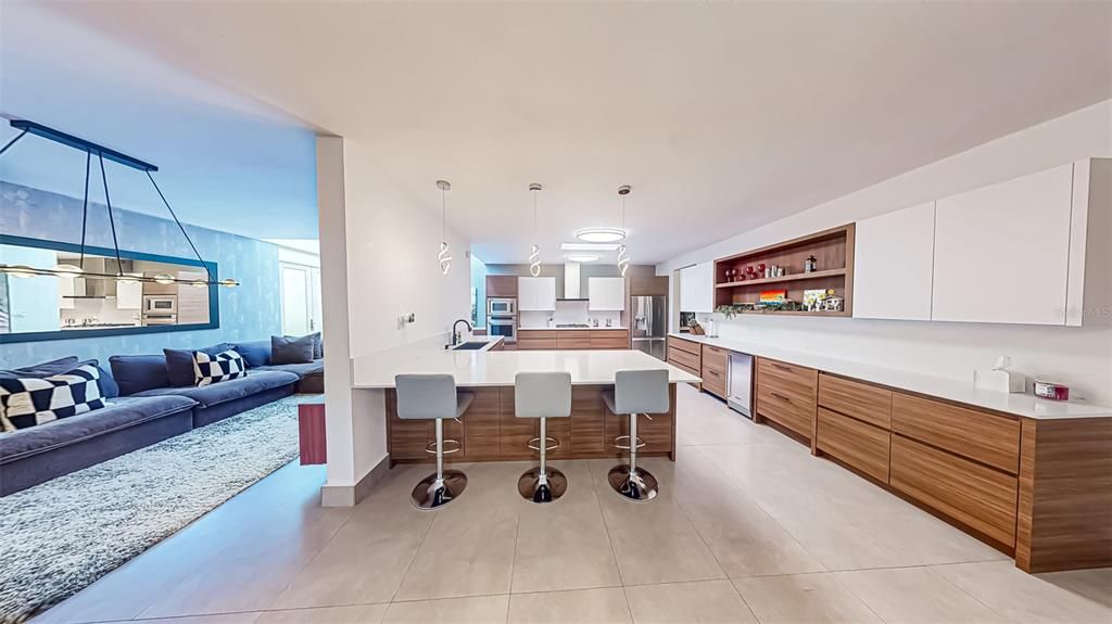 En Venta: $4,999,000 (4 camas, 6 baños, 4706 Pies cuadrados)