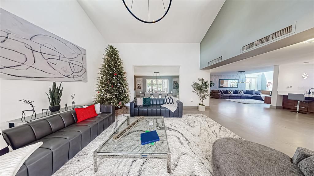 En Venta: $4,999,000 (4 camas, 6 baños, 4706 Pies cuadrados)
