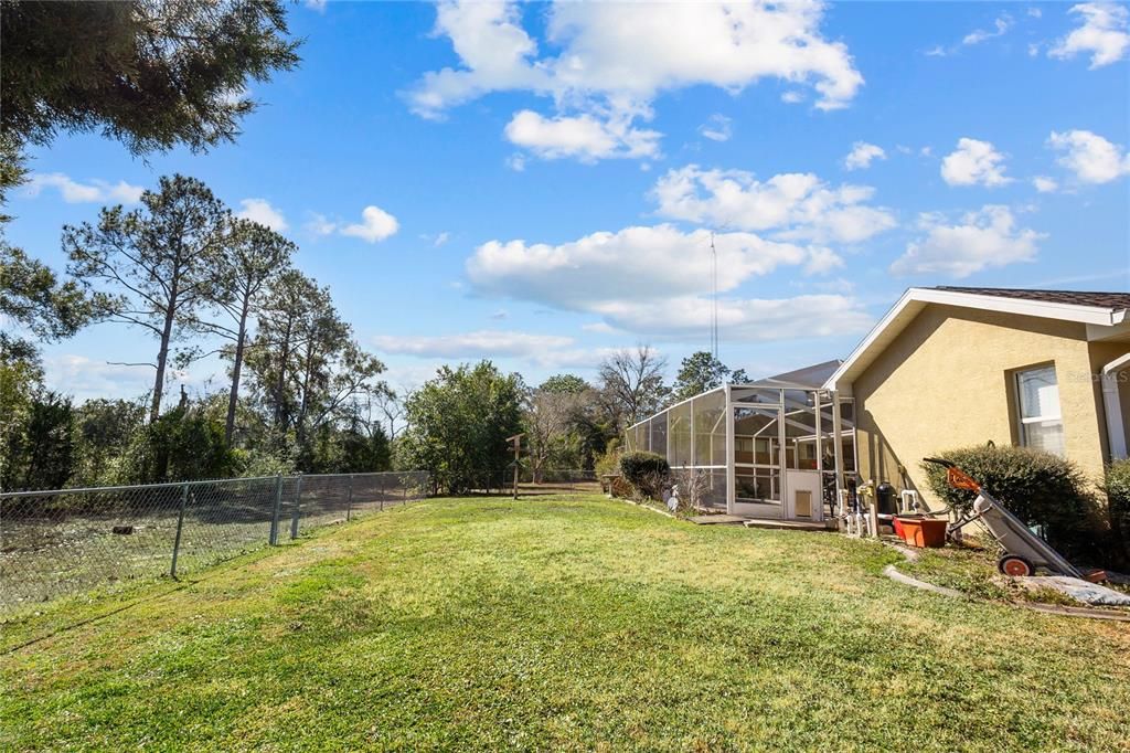 Activo con contrato: $344,999 (3 camas, 2 baños, 2088 Pies cuadrados)