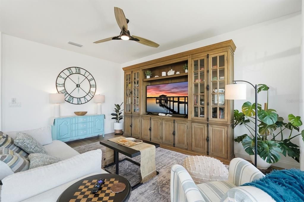 En Venta: $2,499,000 (6 camas, 5 baños, 3706 Pies cuadrados)