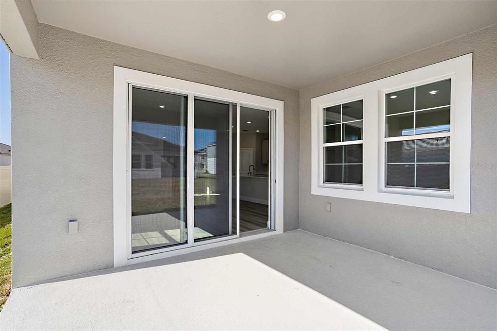 Active With Contract: $549,990 (5 beds, 3 baths, 3183 Square Feet)