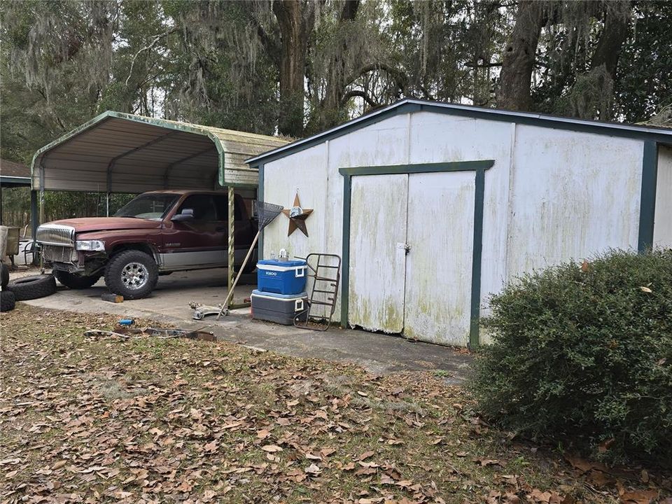 For Sale: $198,000 (3 beds, 3 baths, 2356 Square Feet)